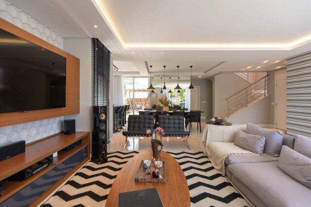 Casa em Condomínio no bairro Santa Felicidade