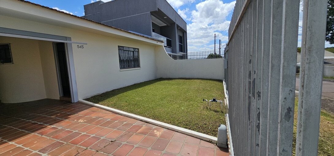 Foto 2 - CASA em CURITIBA - PR, no bairro Fazendinha - Referência PIV-CASA0593