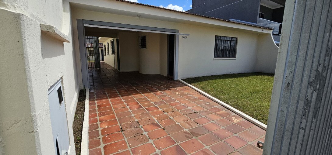 Foto 1 - CASA em CURITIBA - PR, no bairro Fazendinha - Referência PIV-CASA0593