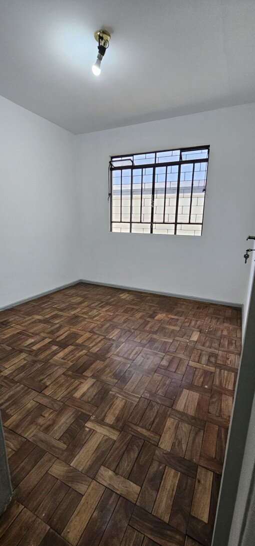 Foto 10 - CASA em CURITIBA - PR, no bairro Fazendinha - Referência PIV-CASA0593