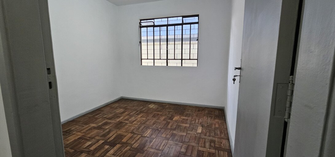 Foto 11 - CASA em CURITIBA - PR, no bairro Fazendinha - Referência PIV-CASA0593