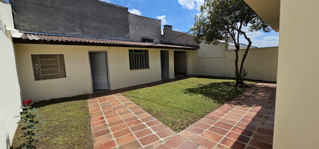 Foto 4 - CASA em CURITIBA - PR, no bairro Fazendinha - Referência PIV-CASA0593