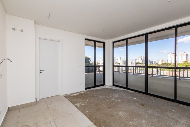 APARTAMENTO no Bairro: Portão - Lopes Home - Curitiba - foto 0