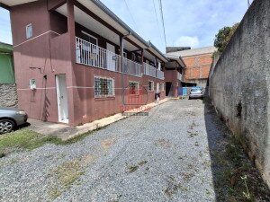 TERRENO COM 297 M² / 6 KITNETS EM CAPÃO RASO, CURITIBA - PR Referência T-0221