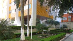 APARTAMENTO COM 4 DORMITÓRIOS DE FÁCIL ACESSO COM ÓTIMA DISTRIBUIÇÃO..Referência AP0406