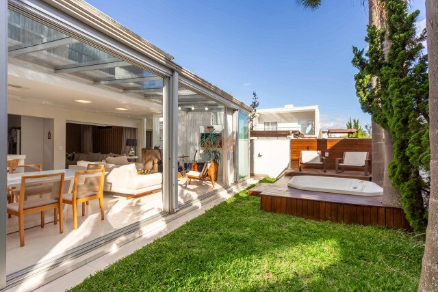 Casa em Condomínio no bairro Campo Comprido