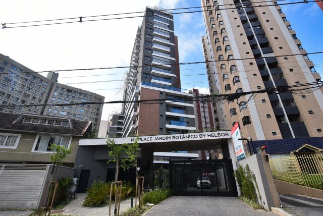 APARTAMENTO no Bairro: Jardim Botânico - Lopes Home - Curitiba - foto 0