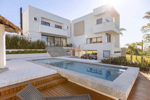 Casa em Condomínio no bairro Alphaville Graciosa